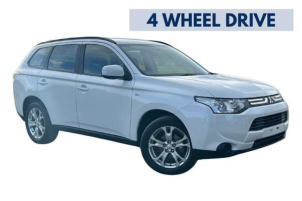 2013 Mitsubishi Outlander ES ZJ