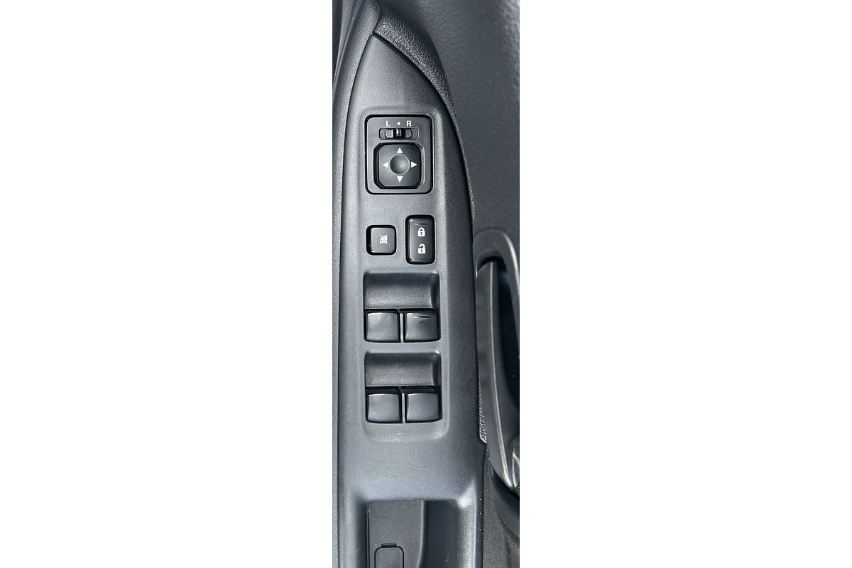 2013 Mitsubishi Outlander ES ZJ