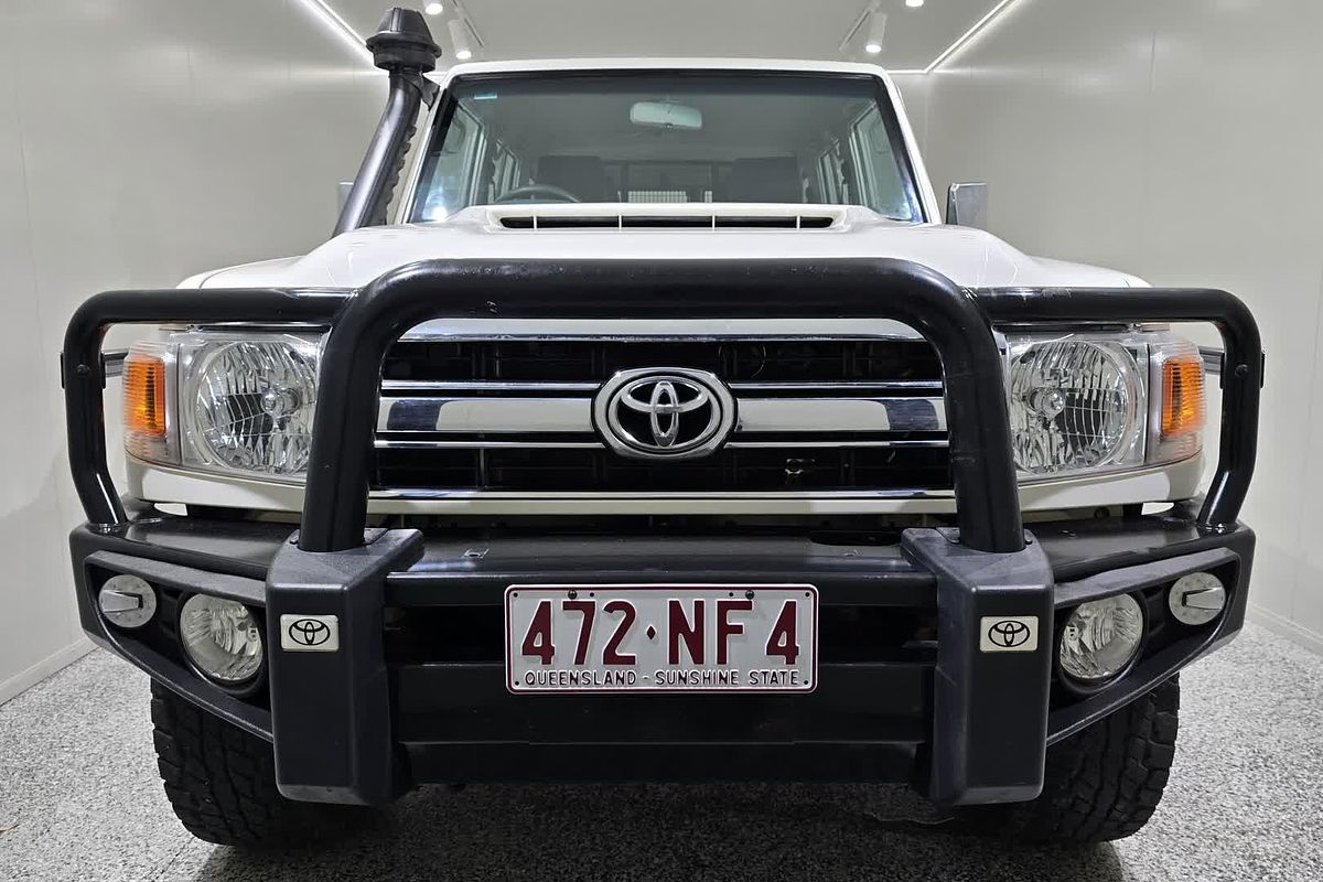 2020 Toyota LC Military LC Military GXL 4.5L T Diesel Manual Wagon VDJ76R