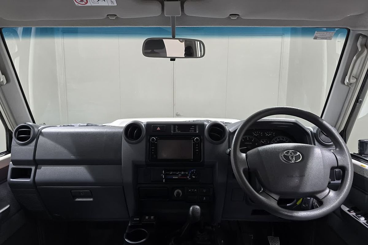 2020 Toyota LC Military LC Military GXL 4.5L T Diesel Manual Wagon VDJ76R