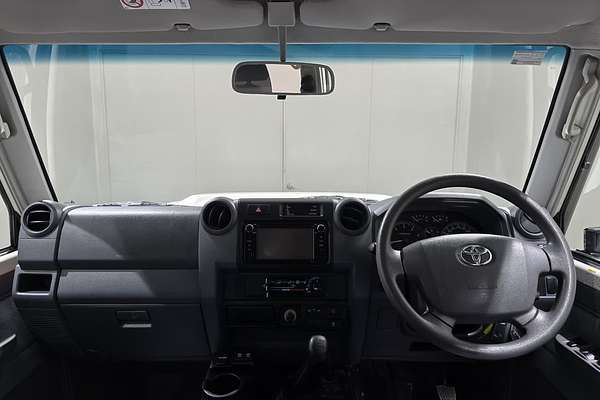 2020 Toyota LC Military LC Military GXL 4.5L T Diesel Manual Wagon VDJ76R