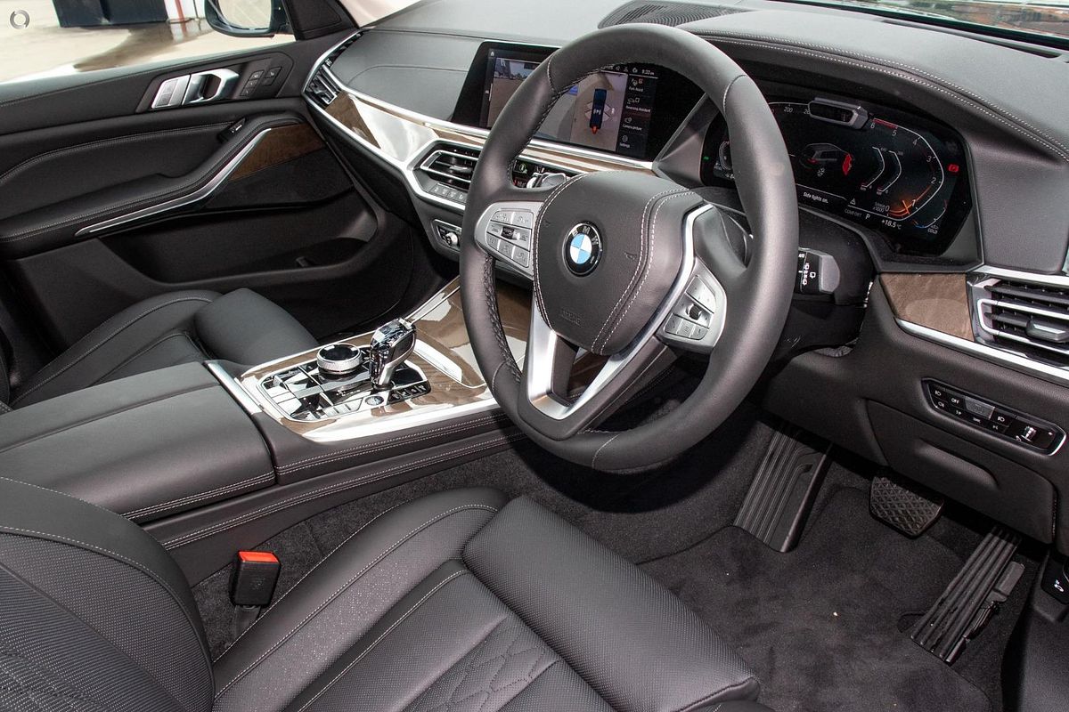 2020 BMW X7 xDrive30d G07