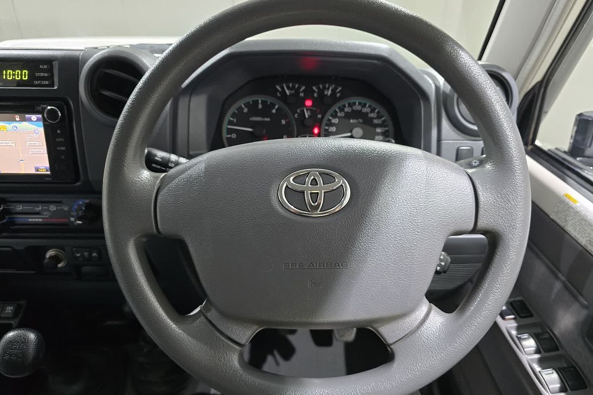 2020 Toyota LC Military LC Military GXL 4.5L T Diesel Manual Wagon VDJ76R