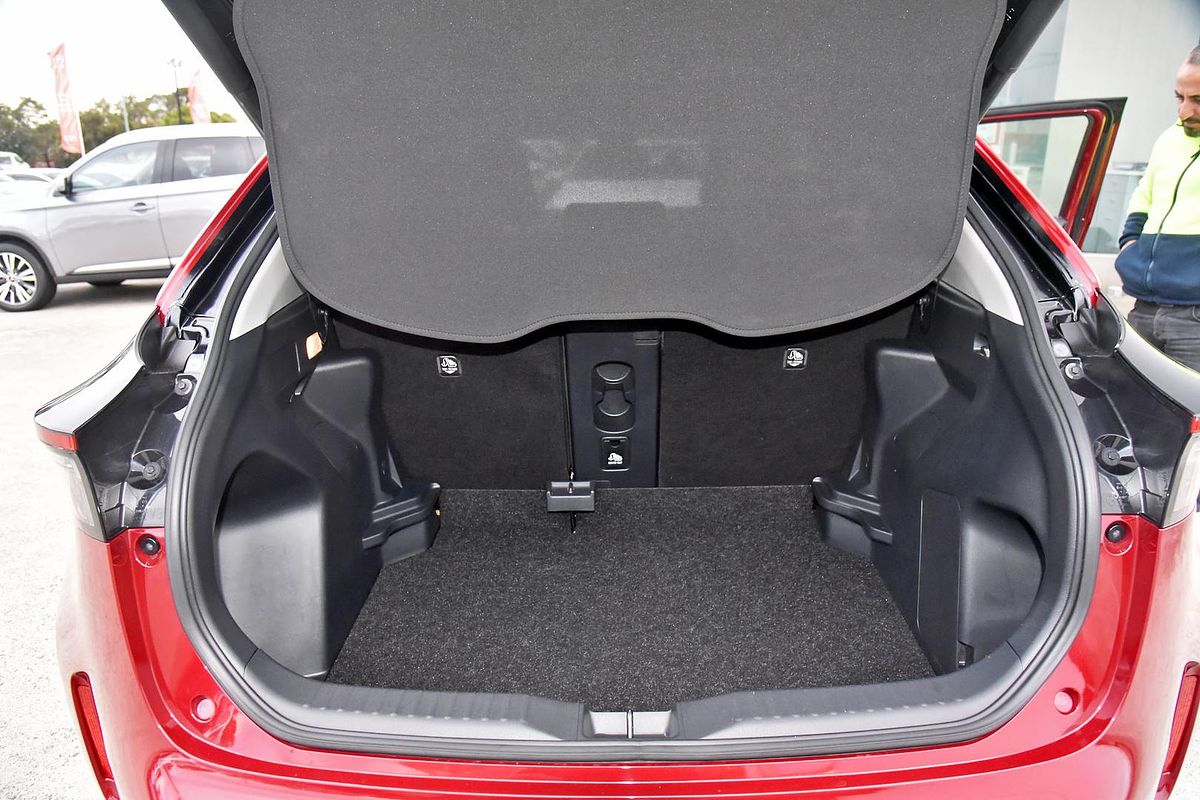 2022 Toyota Yaris Cross Urban MXPB10R