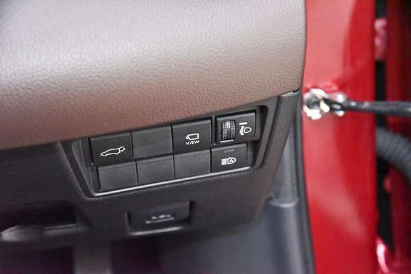 2022 Toyota Yaris Cross Urban MXPB10R