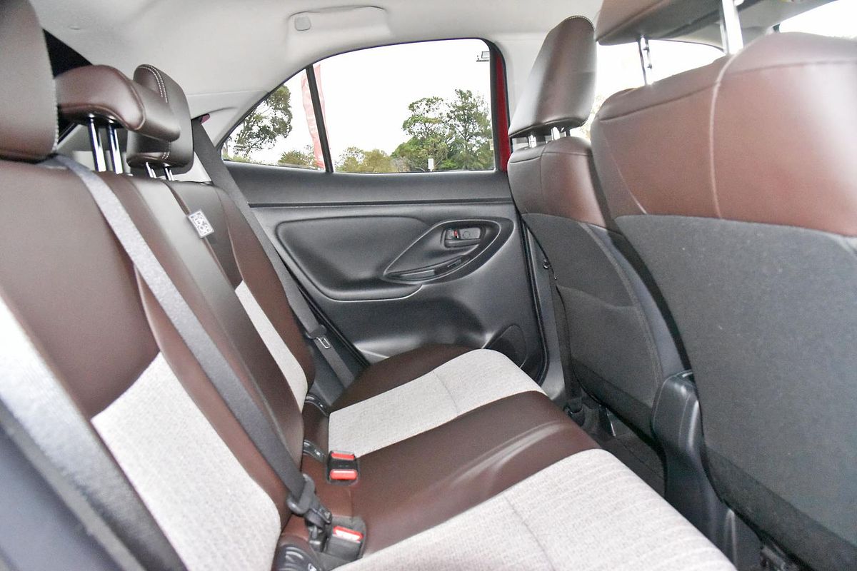 2022 Toyota Yaris Cross Urban MXPB10R