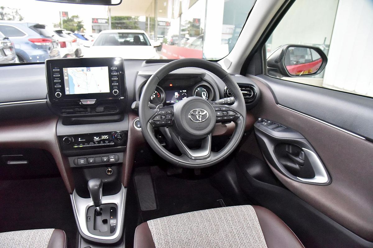 2022 Toyota Yaris Cross Urban MXPB10R