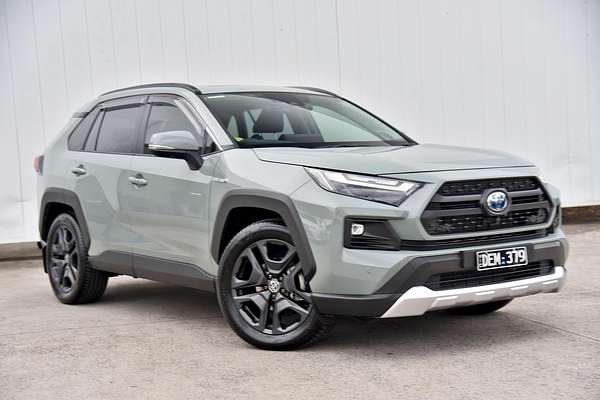 2024 Toyota RAV4 Edge AXAH54R