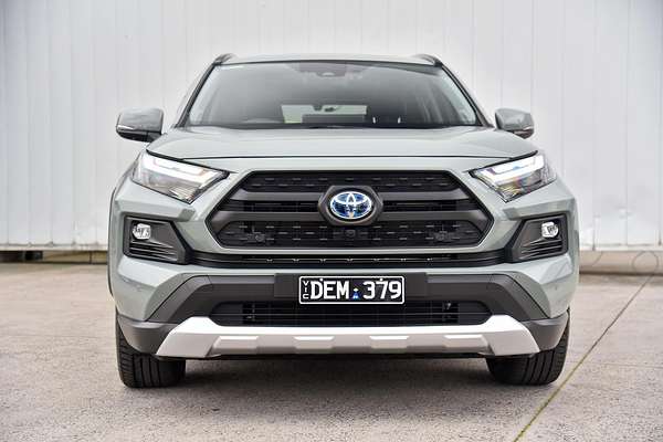 2024 Toyota RAV4 Edge AXAH54R