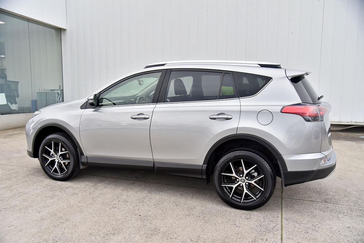 2017 Toyota RAV4 GXL ASA44R