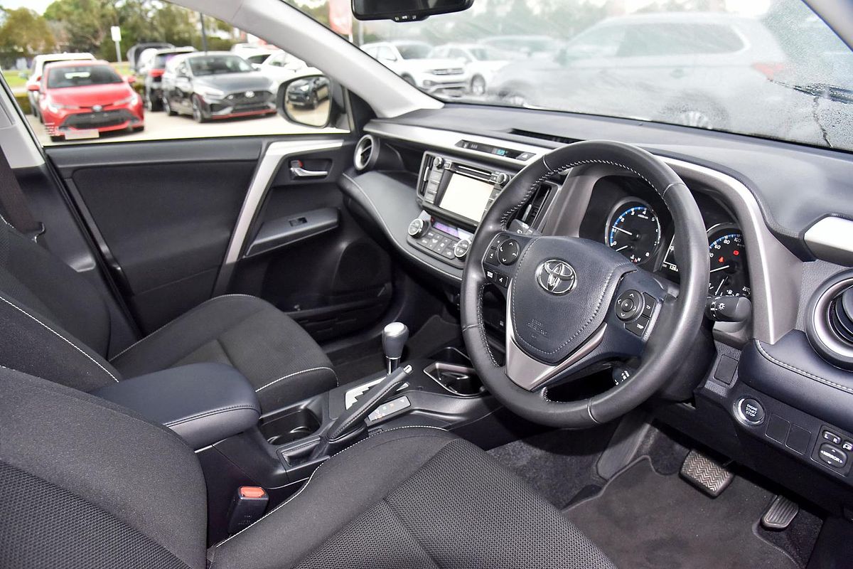2017 Toyota RAV4 GXL ASA44R