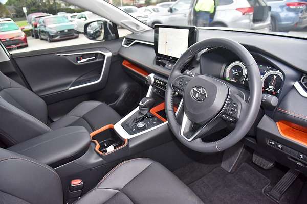2024 Toyota RAV4 Edge AXAH54R