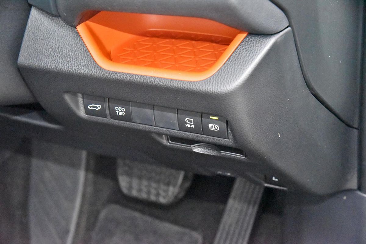 2024 Toyota RAV4 Edge AXAH54R