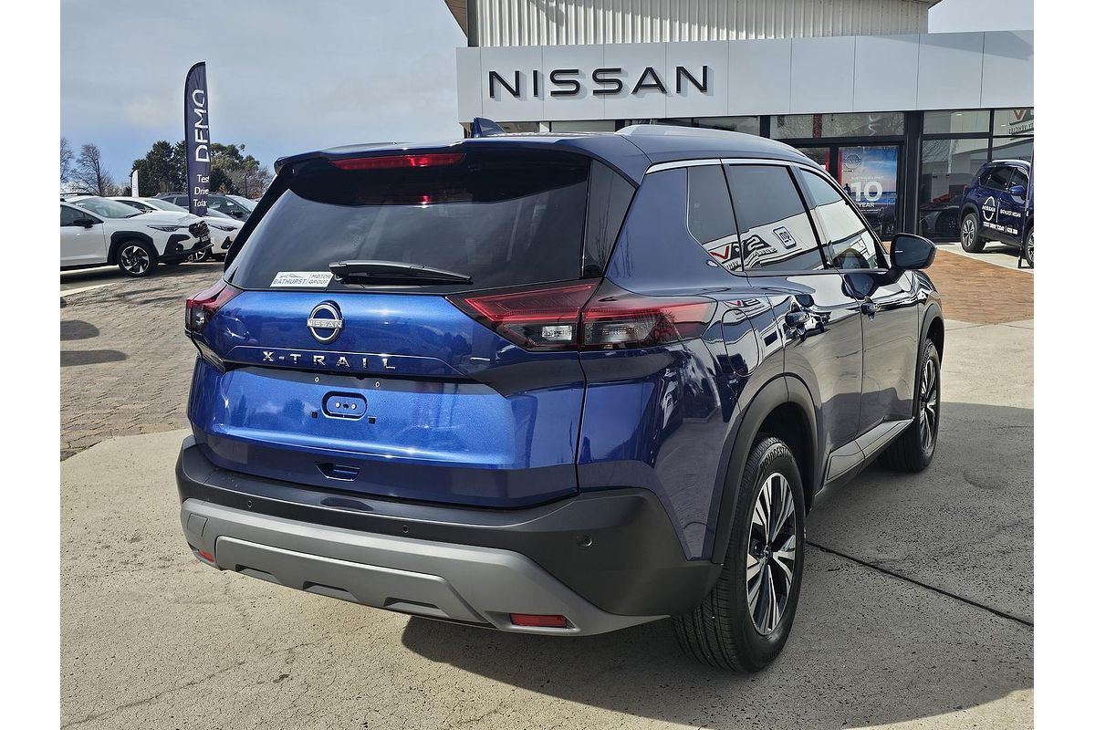 2025 Nissan X-TRAIL ST-L T33