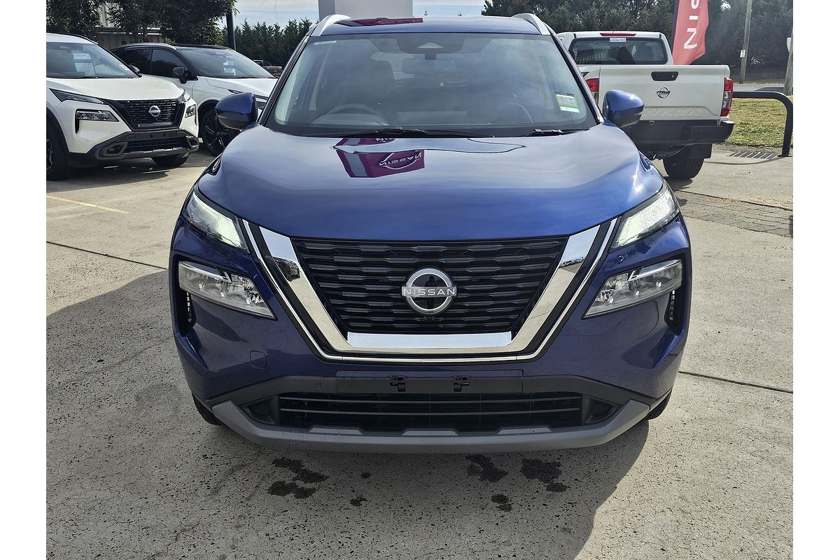 2025 Nissan X-TRAIL ST-L T33