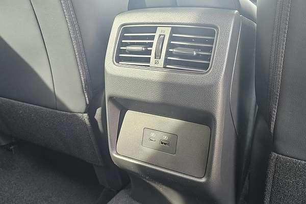 2025 Nissan X-TRAIL ST-L T33