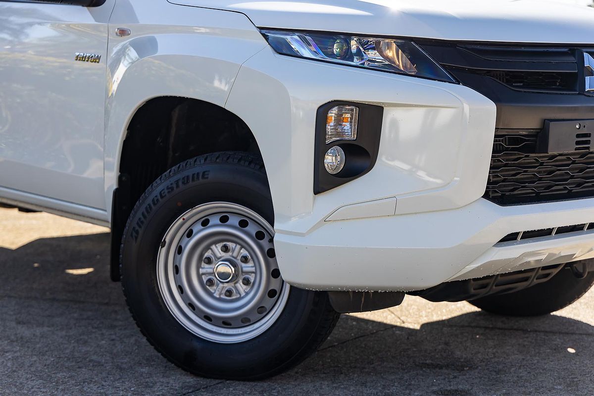 2022 Mitsubishi Triton GLX MR Rear Wheel Drive
