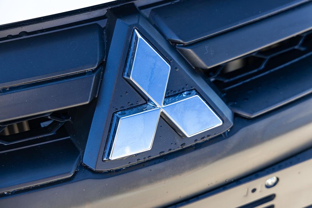 2022 Mitsubishi Triton GLX MR Rear Wheel Drive