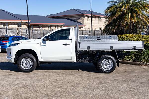 2022 Mitsubishi Triton GLX MR Rear Wheel Drive