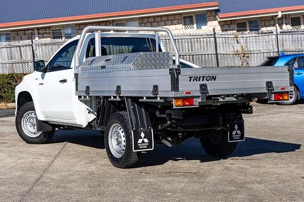 2022 Mitsubishi Triton GLX MR Rear Wheel Drive