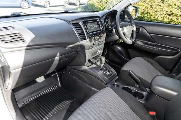 2022 Mitsubishi Triton GLX MR Rear Wheel Drive