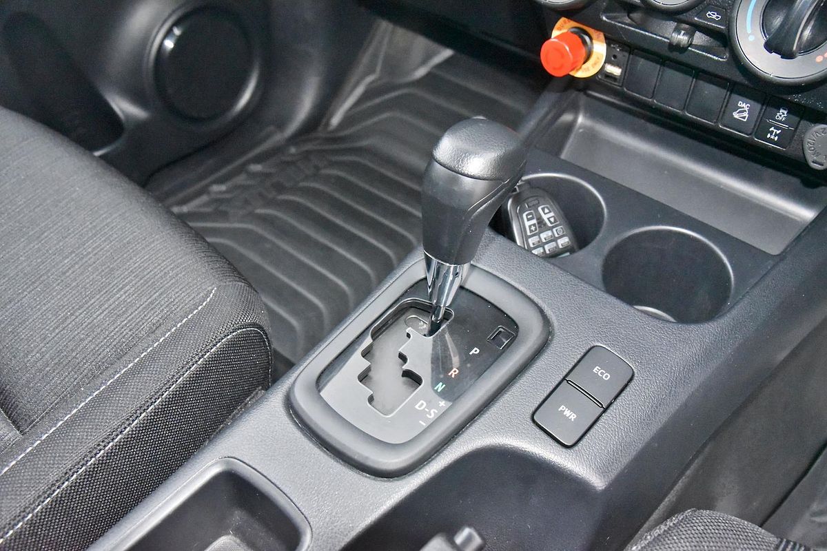 2022 Toyota Hilux SR GUN126R 4X4