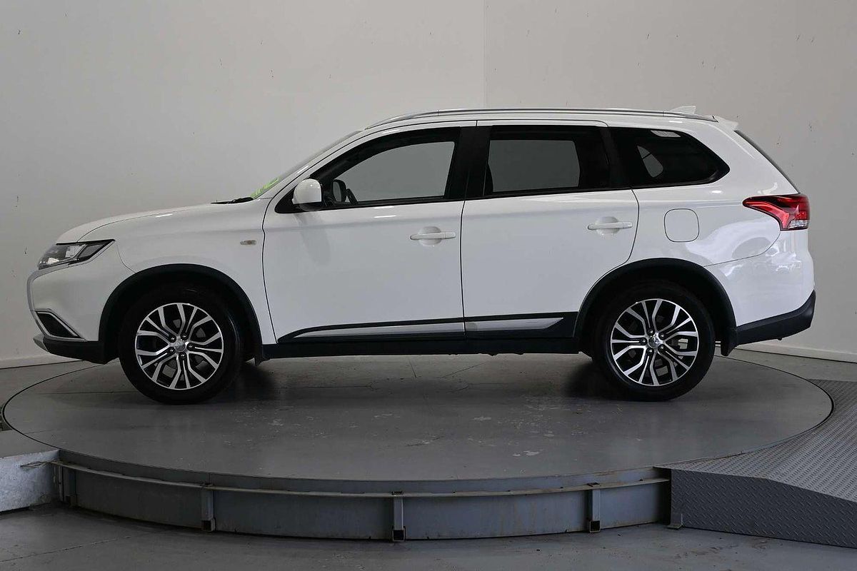 2018 Mitsubishi Outlander ES ADAS ZL