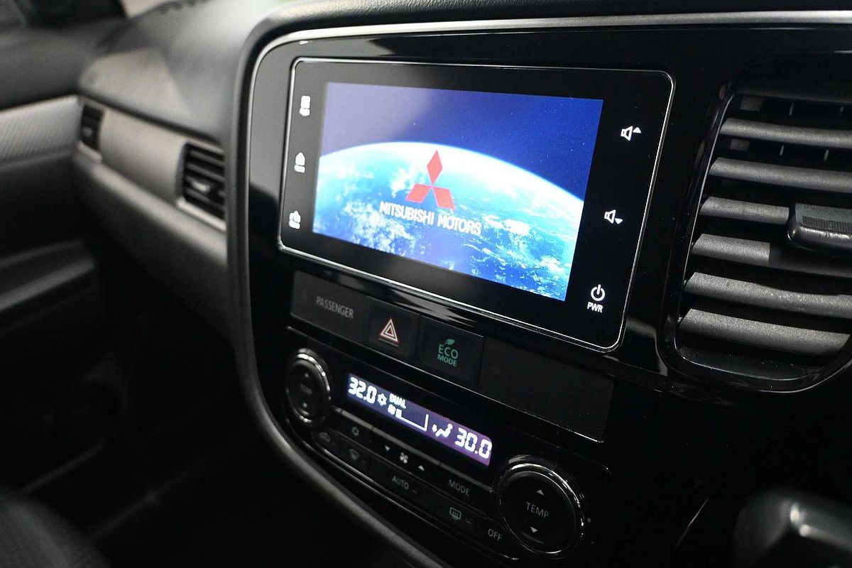 2018 Mitsubishi Outlander ES ADAS ZL