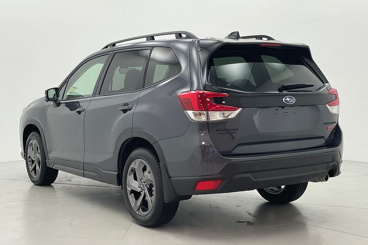 2025 Subaru Forester STI Sport S5