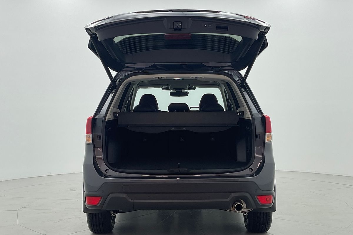 2025 Subaru Forester STI Sport S5