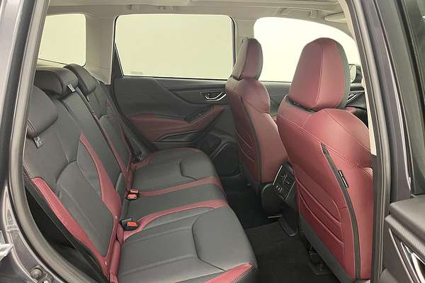 2025 Subaru Forester STI Sport S5
