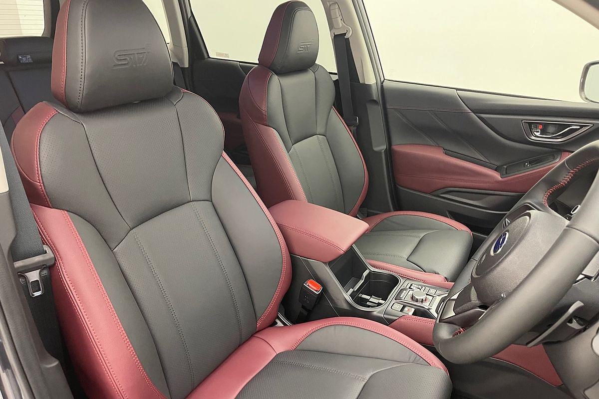 2025 Subaru Forester STI Sport S5