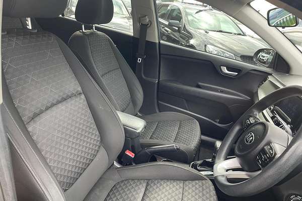 2017 Kia Rio S YB
