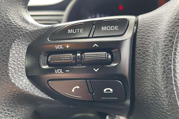 2017 Kia Rio S YB