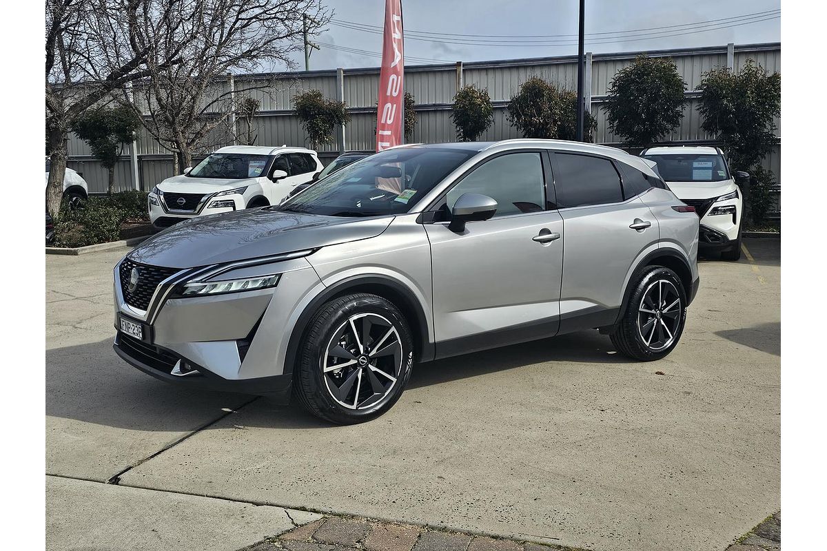 2024 Nissan QASHQAI ST-L J12
