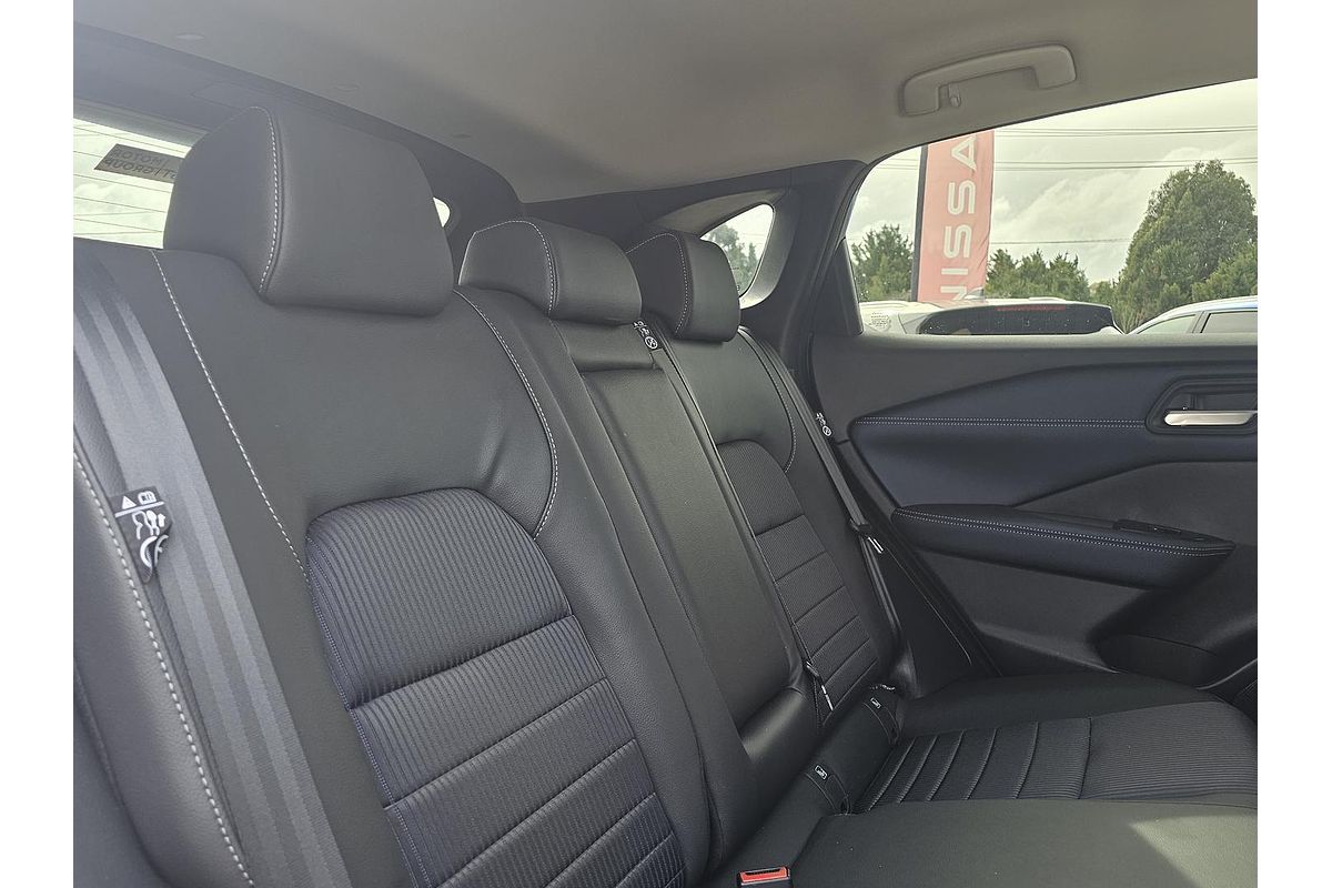 2024 Nissan QASHQAI ST-L J12