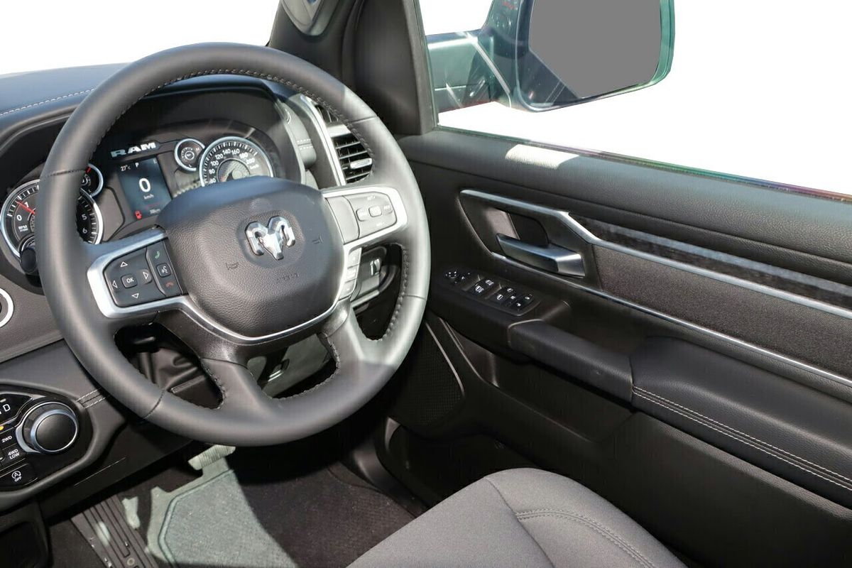 2023 RAM 1500 Big Horn DT 4X4 LWB