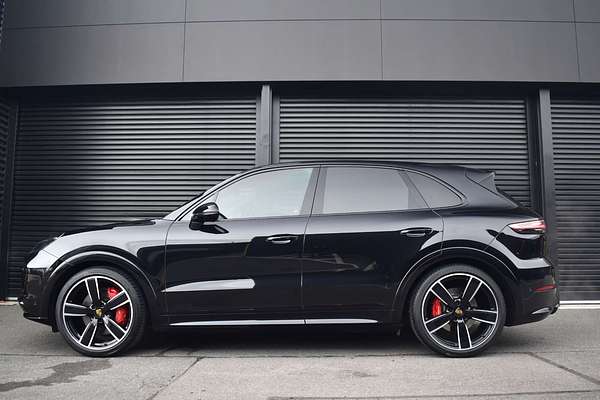 2021 Porsche Cayenne GTS 9YA