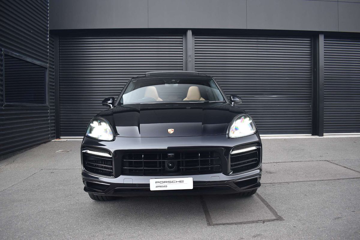 2021 Porsche Cayenne GTS 9YA