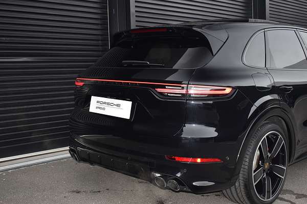 2021 Porsche Cayenne GTS 9YA