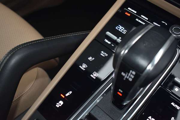 2021 Porsche Cayenne GTS 9YA