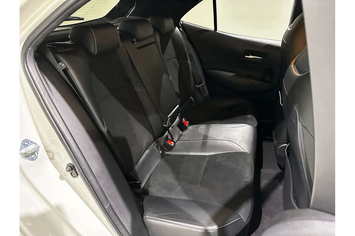 2019 Toyota Corolla ZR Hybrid ZWE211R