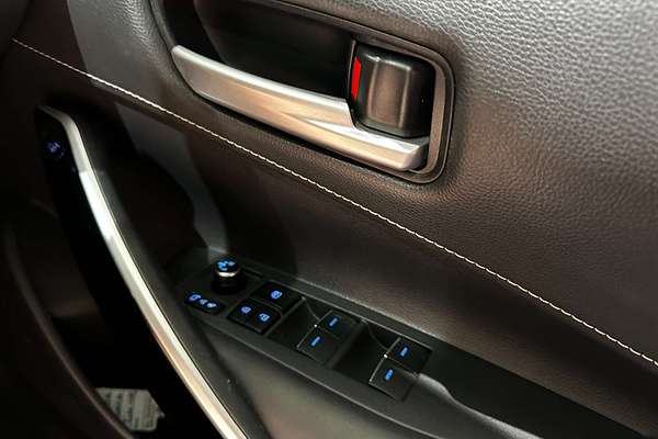 2019 Toyota Corolla ZR Hybrid ZWE211R
