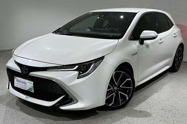 2019 Toyota Corolla ZR Hybrid ZWE211R