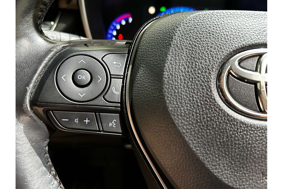 2019 Toyota Corolla ZR Hybrid ZWE211R