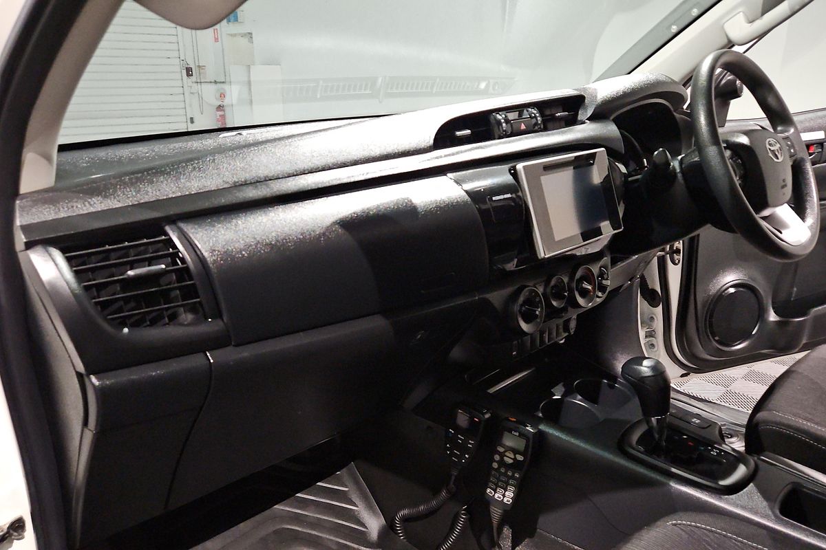 2020 Toyota Hilux SR GUN126R 4X4