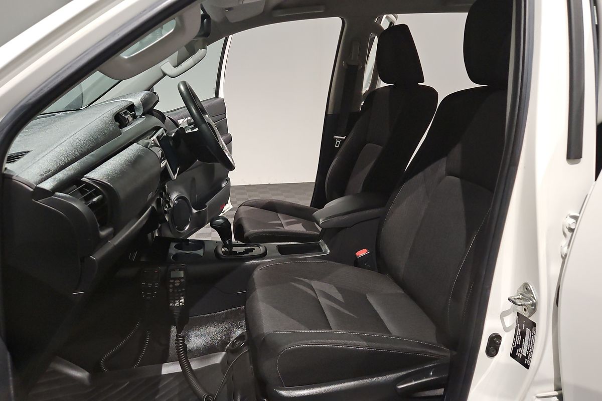 2020 Toyota Hilux SR GUN126R 4X4