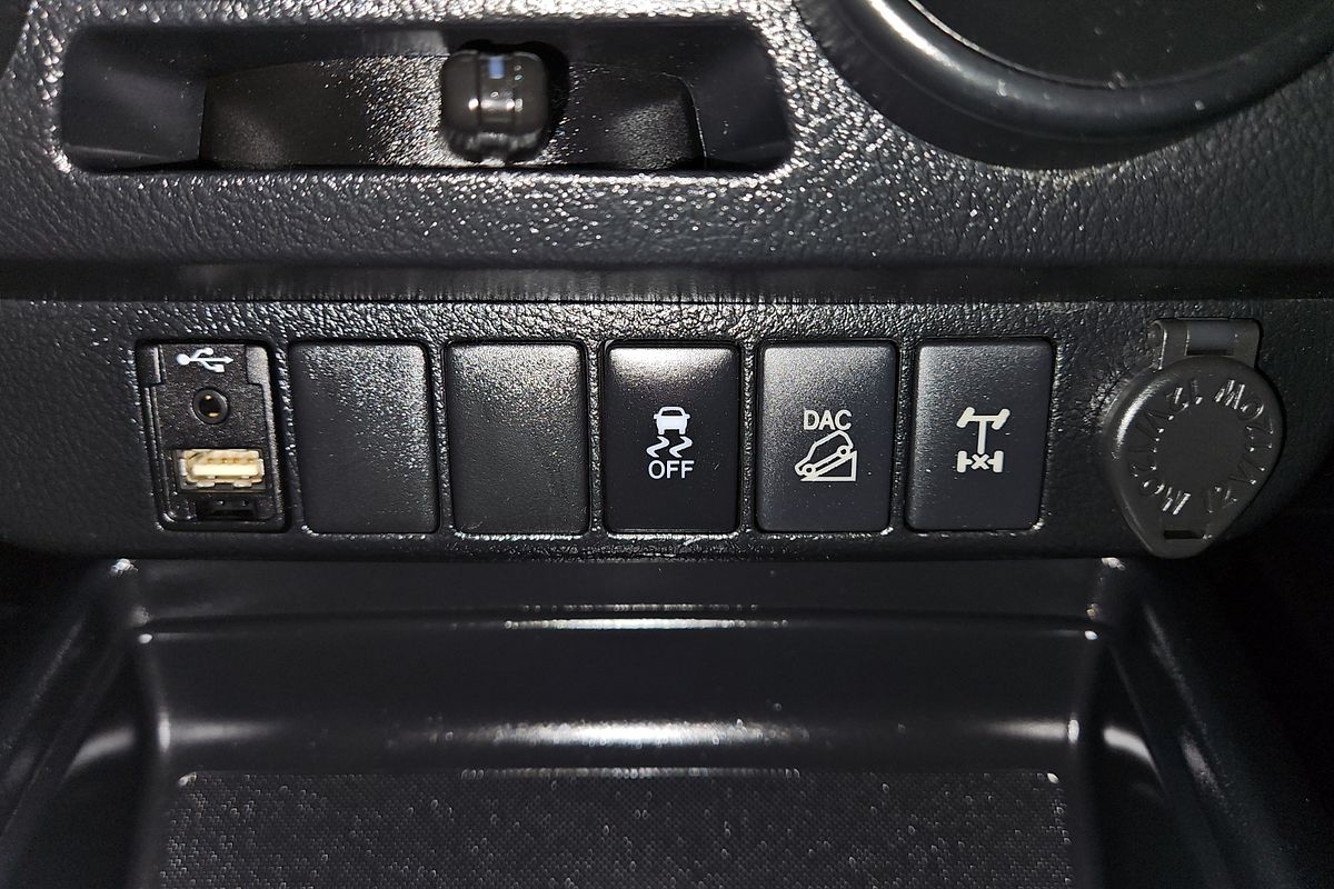 2020 Toyota Hilux SR GUN126R 4X4