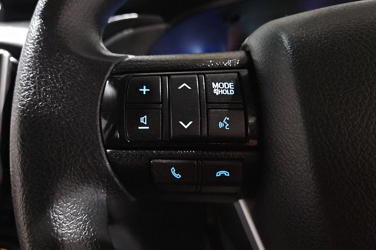 2020 Toyota Hilux SR GUN126R 4X4