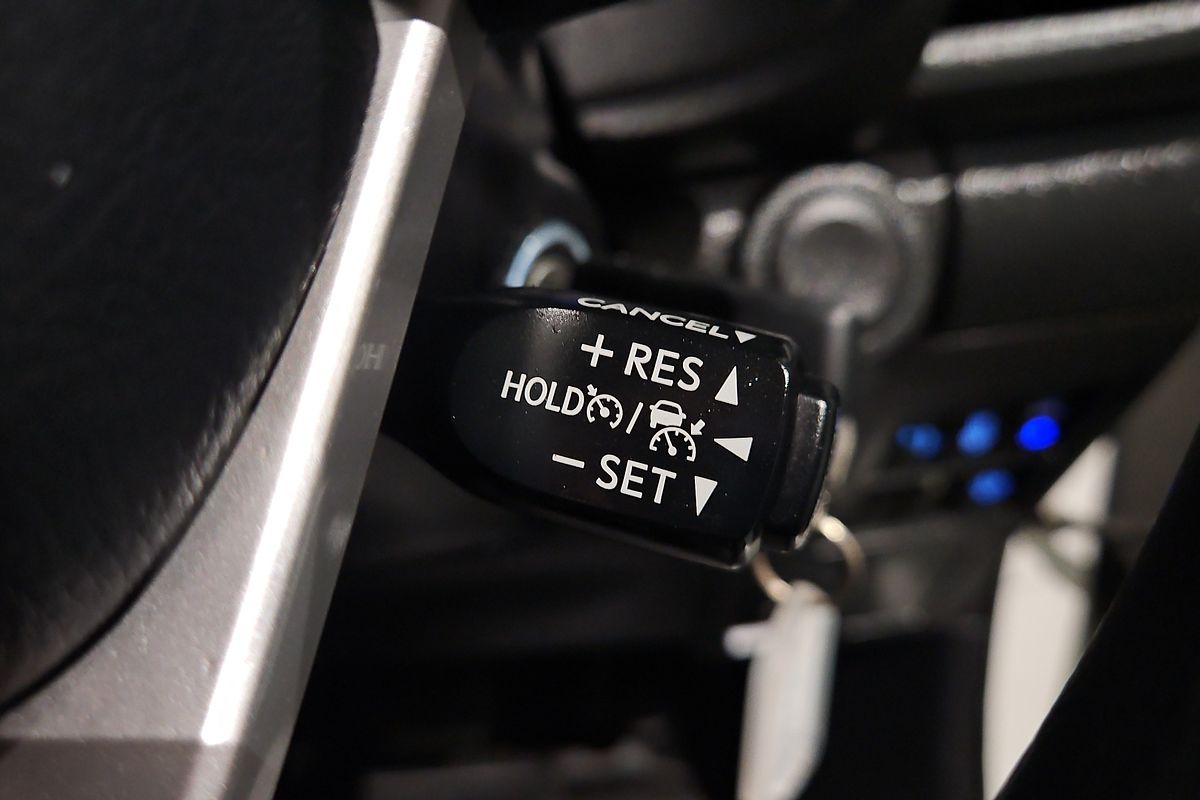 2020 Toyota Hilux SR GUN126R 4X4